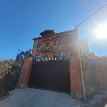 Homelike B&B 第比利斯 外观 照片